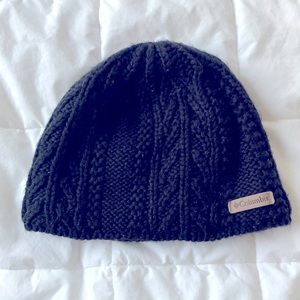 Columbia beanie